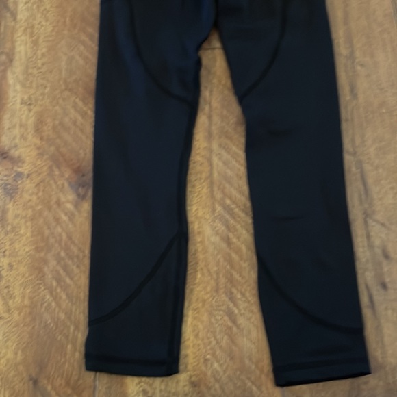 Zyia Active Black Leggings Pockets 2 - Picture 7 of 11